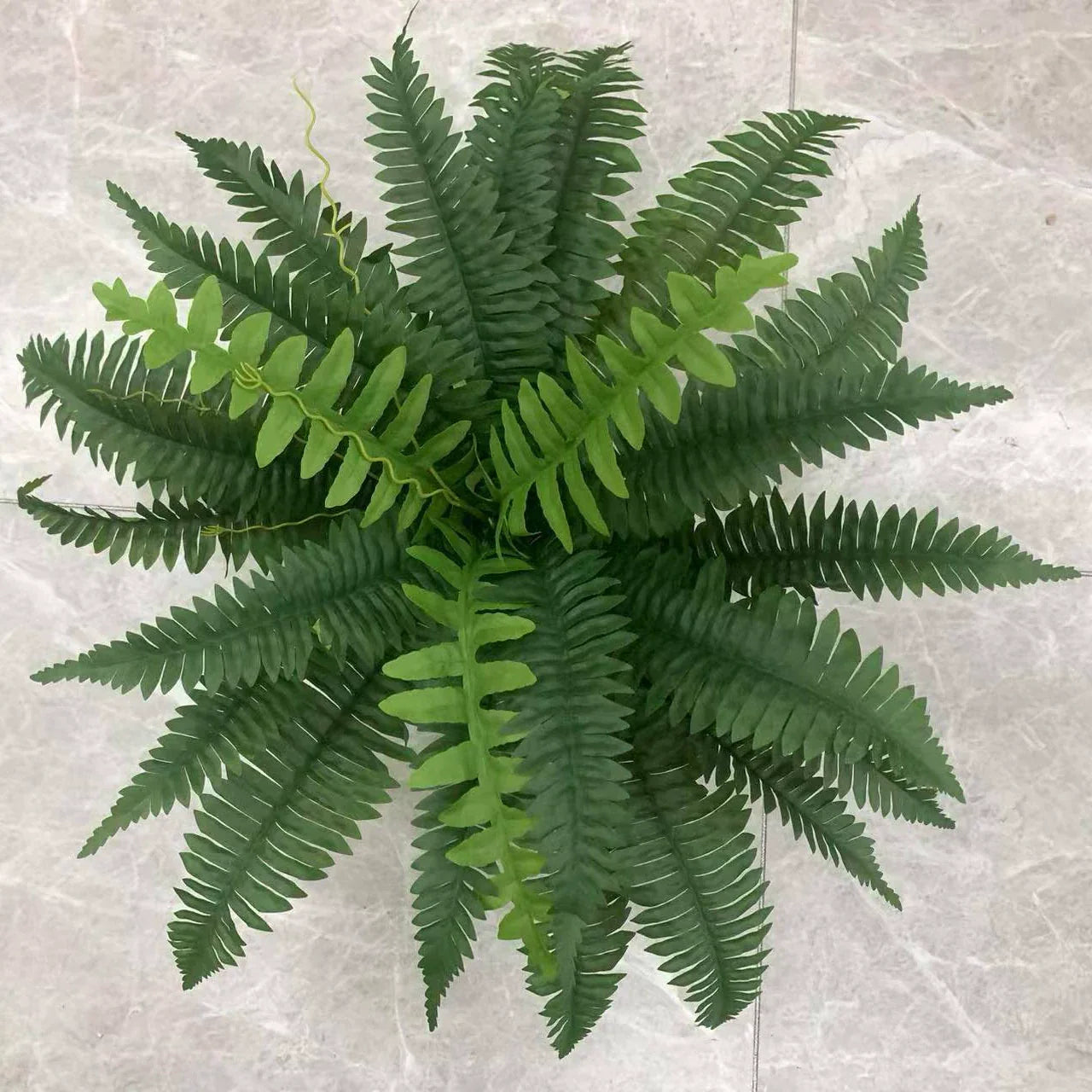 🌱 UV-resistant, lifelike artificial Boston fern
